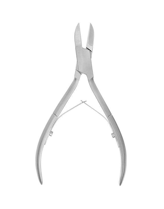 High-Precision Podiatry Nippers: Straight Blade for Ingrown Nail Treatment Professional ingrown toenail nippers with an ultra-fine pointed tip and straight cutting edge for precise removal of embedded nail corners.